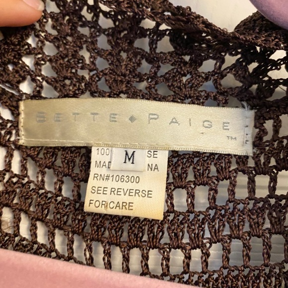 Crocheted cardigans - Picture 2 of 3